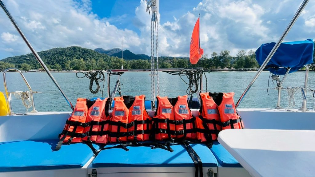 LINE_ALBUM_รูปเรือค่ะ_250506_7