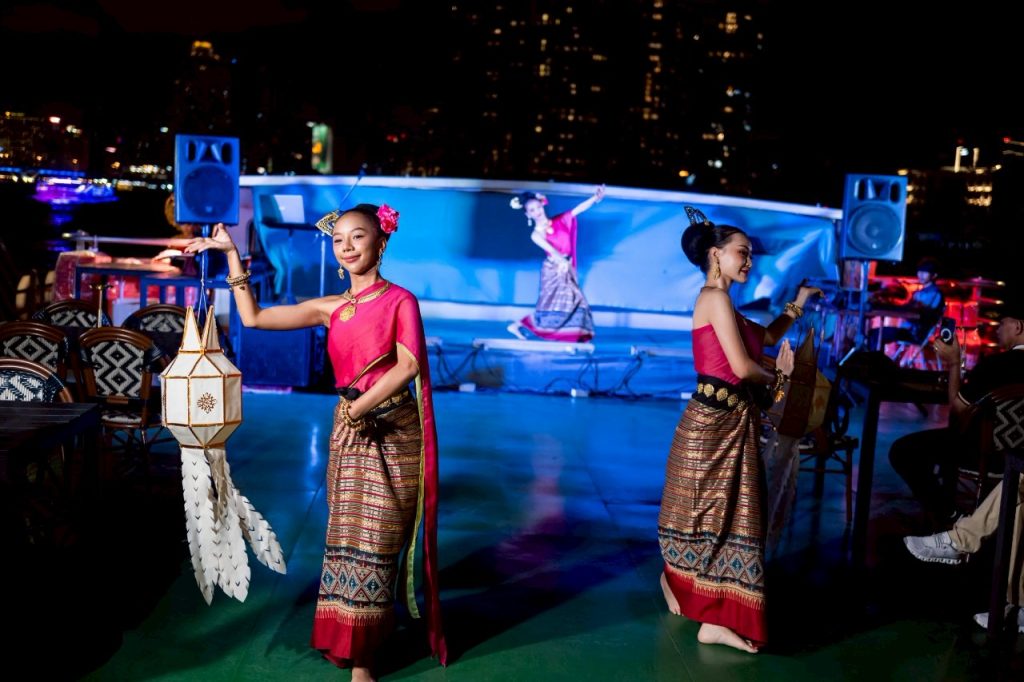 LINE_ALBUM_Rs.faraya_251023_15