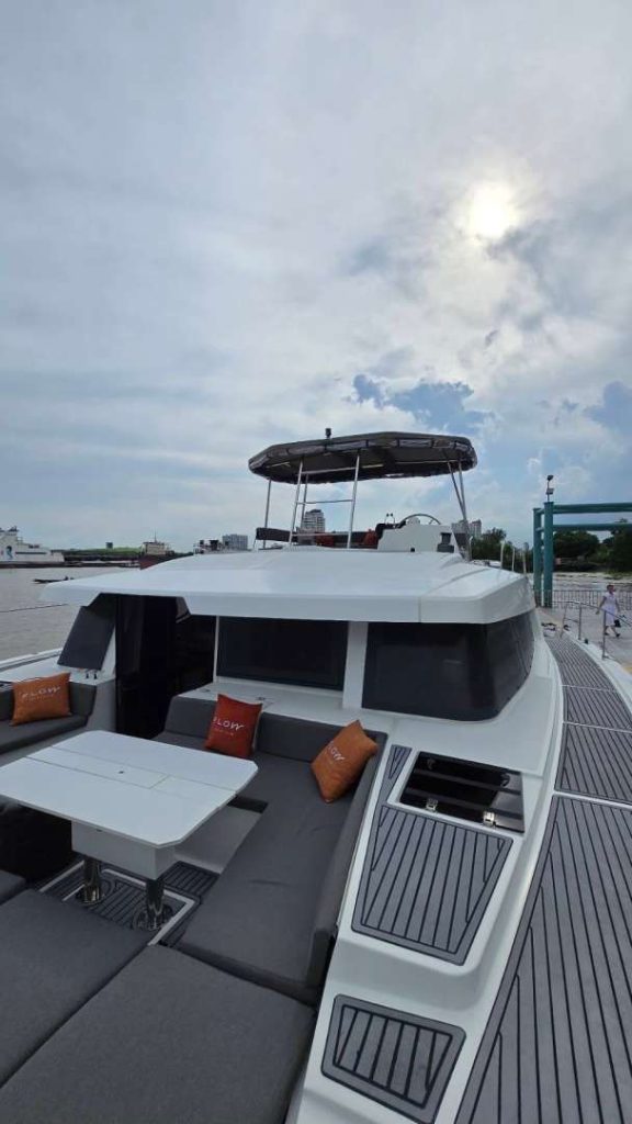 LINE_ALBUM_Bali_240912_1