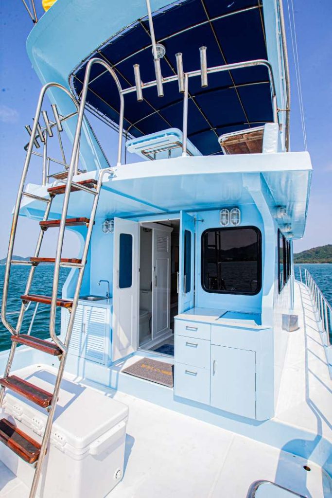 FISHING BOAT 2_04