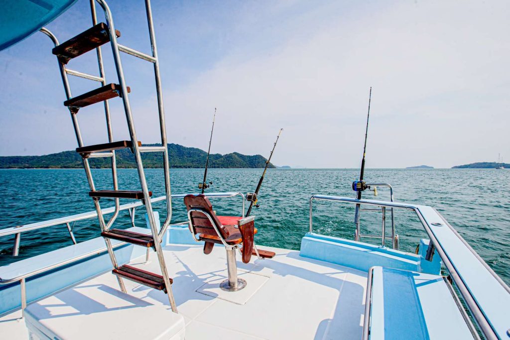 FISHING BOAT 2_06